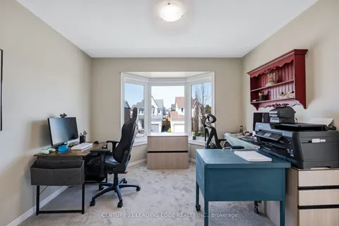 53 Kinross Avenue, ON L1M 2C4