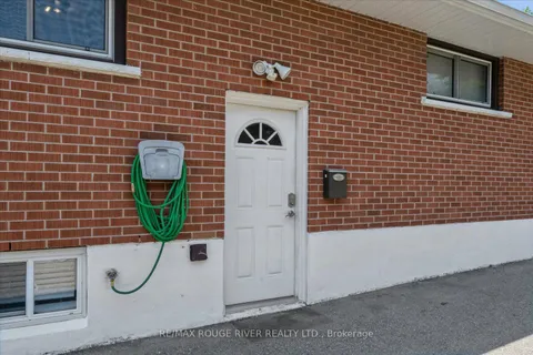 630 Athol Street, ON L1H 1M3