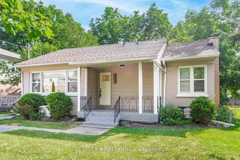 413 Perry Street, ON L1N 4C2