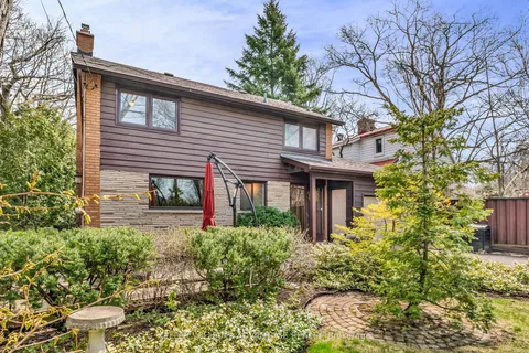 83 Allister Avenue, ON M1M 3L6