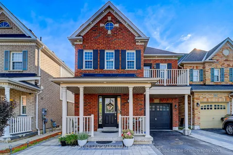 105 Warnford Circle, ON L1T 0J3