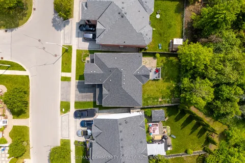 1081 Langford Street, ON L1K 2V9