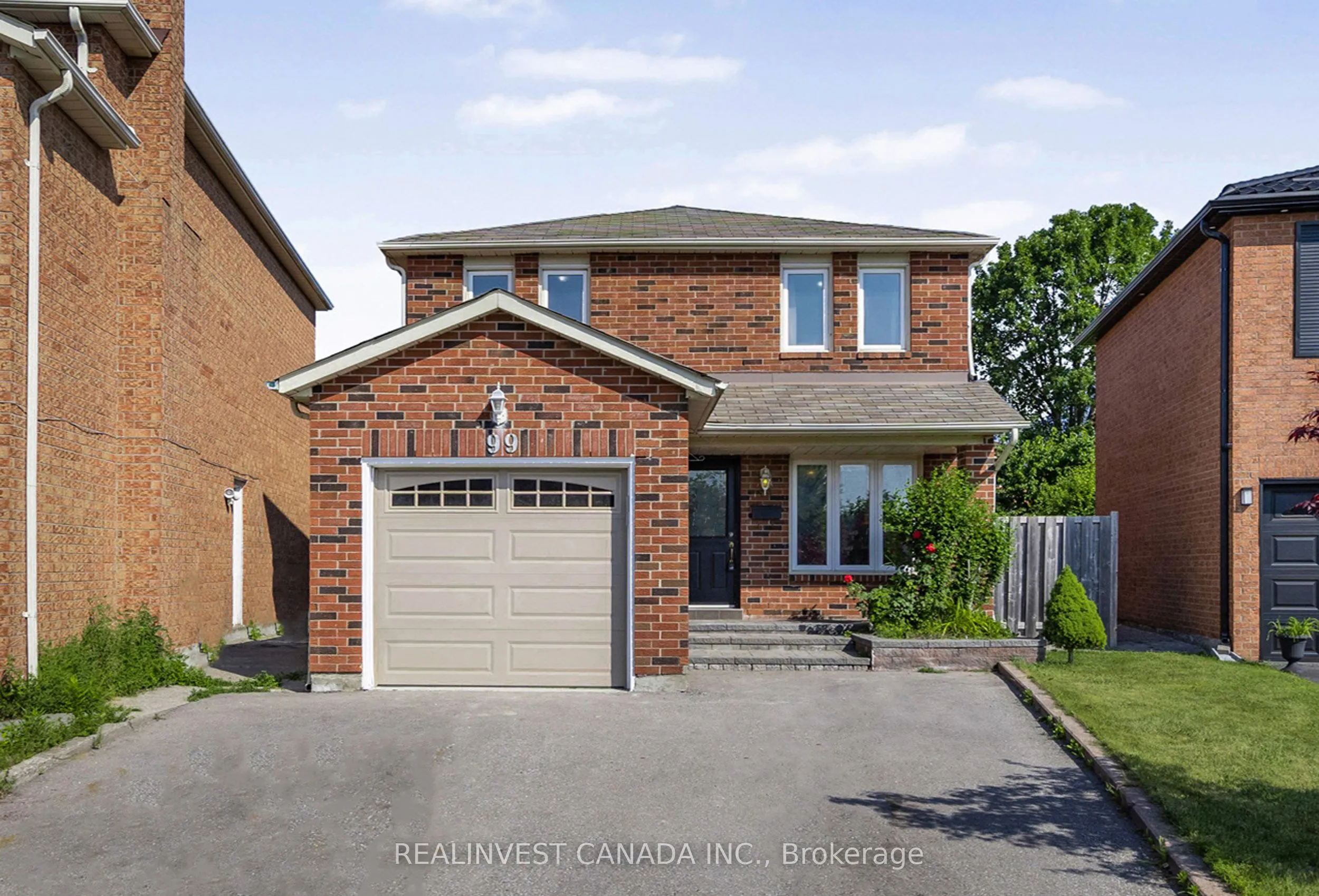 99 Carisbrooke Square, ON M1B 4M3