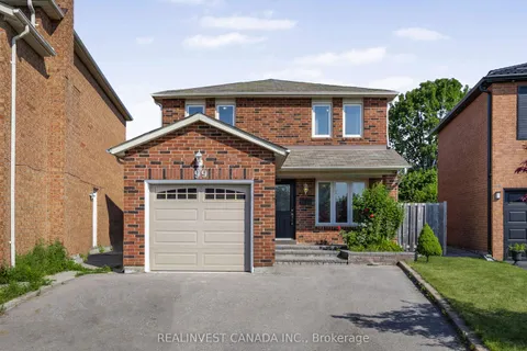 99 Carisbrooke Square, ON M1B 4M3