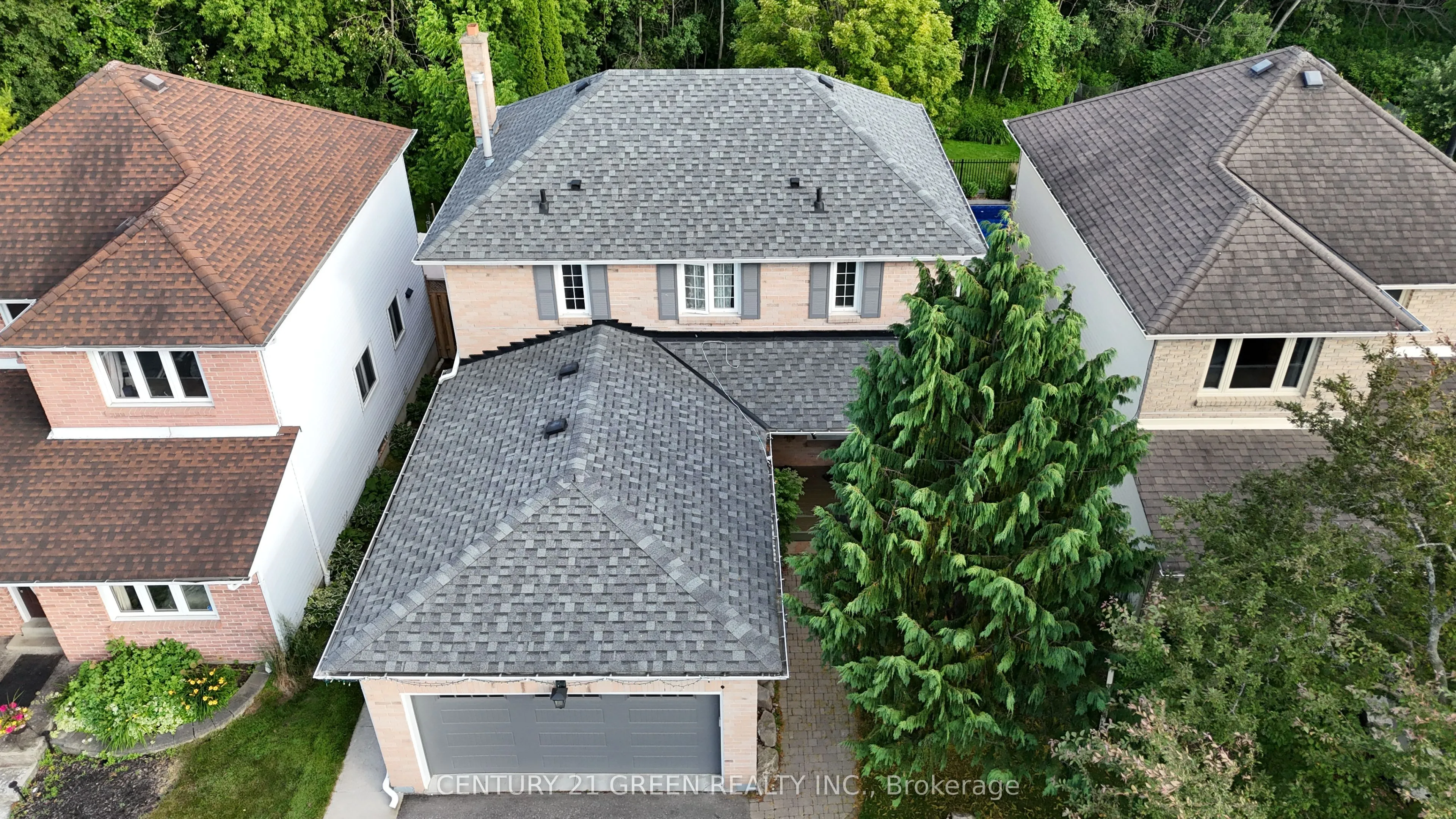 13 Alderbrook Drive, ON L1E 1N4