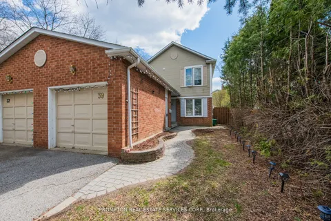 39 Frost Drive, ON L1P 1C8