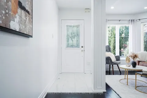 99 Harrongate Place, ON L1R 3E5