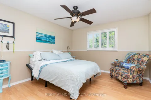 809 Bennett Crescent, ON L1K 1V4
