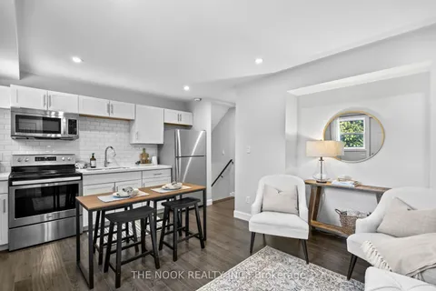 940 Central Park Boulevard, ON L1G 6P2