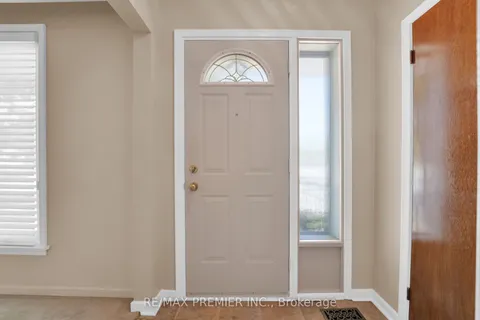 6 Paloma Place, ON M1J 1P7
