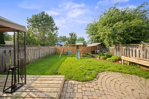 70 Yorkville Drive, ON L1E 2A6