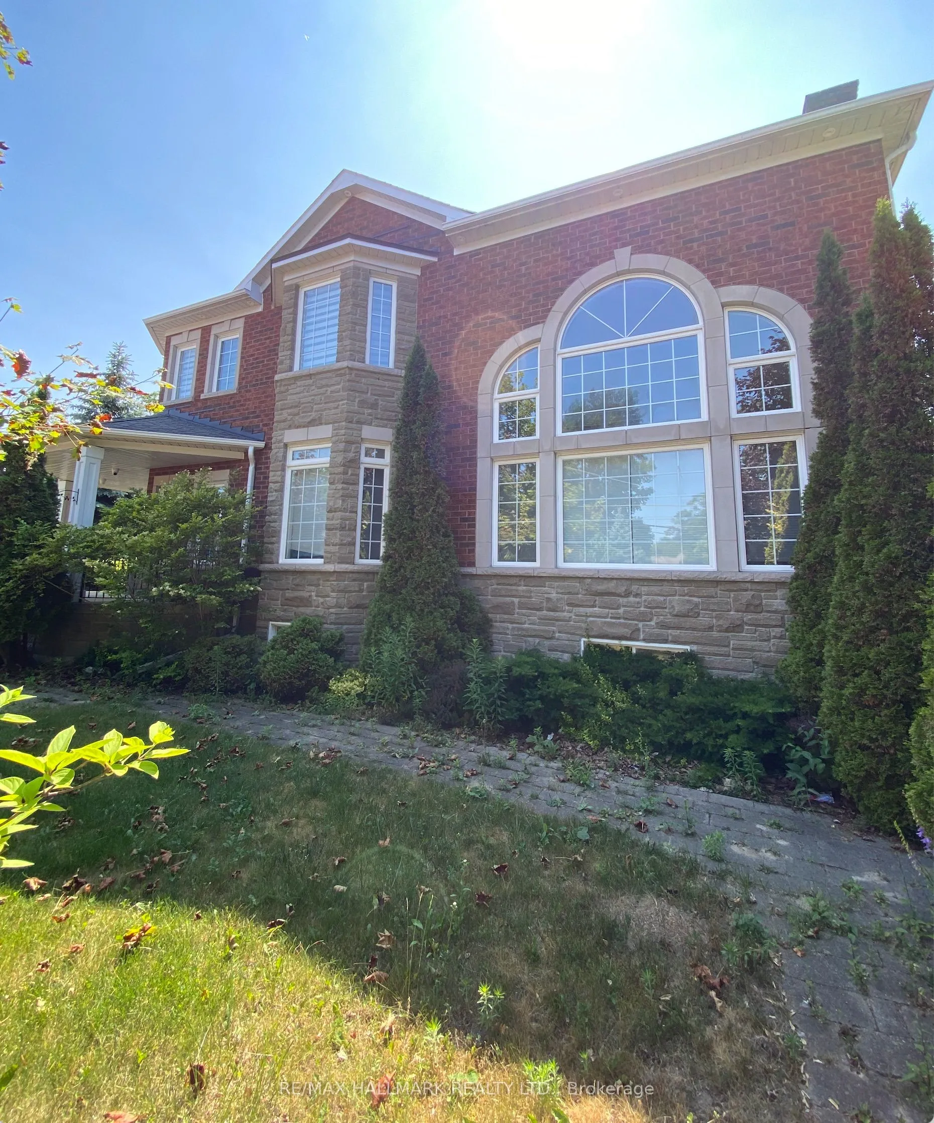 92 Hill Crescent, ON M1M 1J6