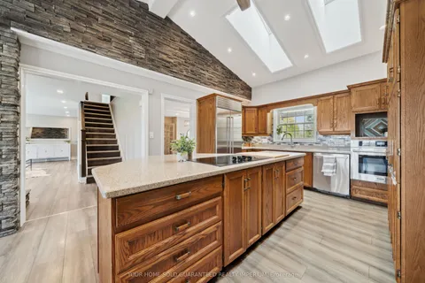 3220 Harmony Road, ON L1H 0K1