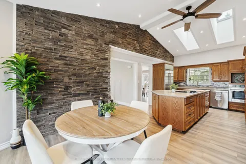 3220 Harmony Road, ON L1H 0K1