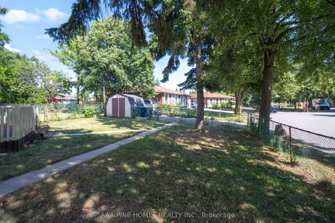 59 Burkwood Crescent, ON M1B 1N9