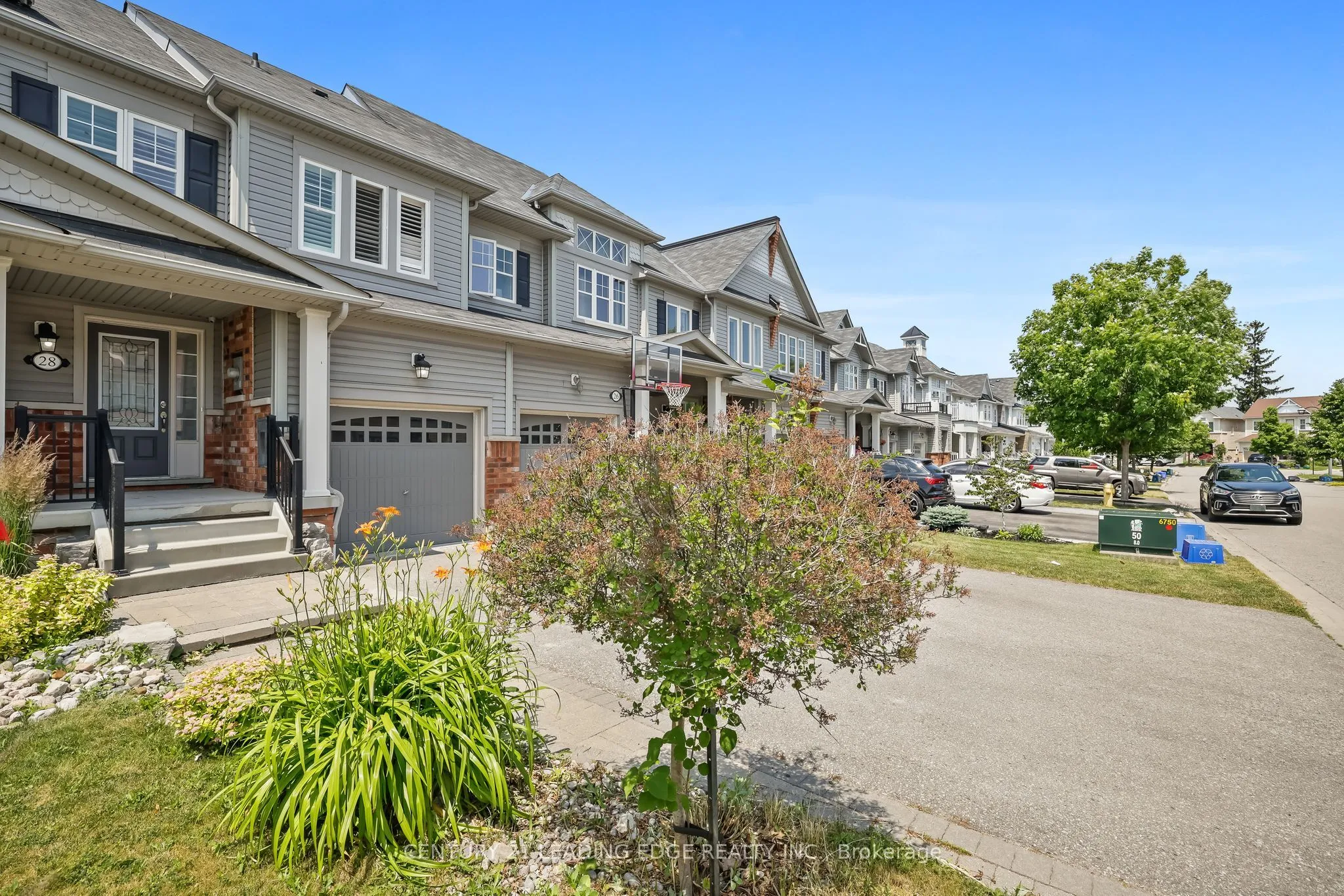 28 Harbourside Drive, ON L1N 0H4