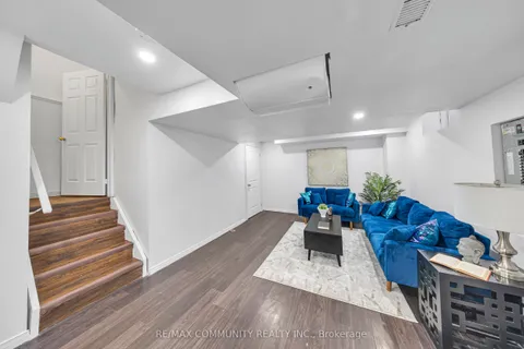 473 Rossland Road, ON L1Z 0K8