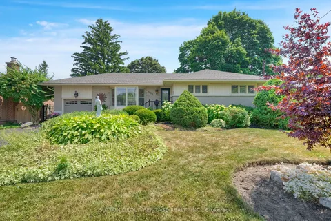 391 Rossmount Avenue, ON L1J 3K5