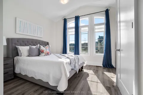37 Hickling Lane, ON L1T 0P9