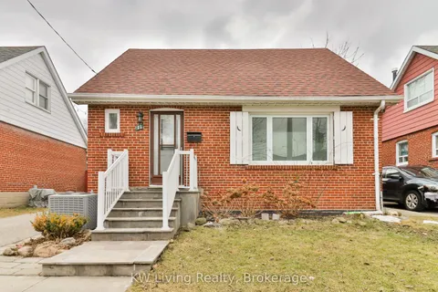 11 Dorine Crescent, ON M1L 1Y8