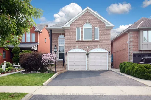 1765 Silver Maple Drive, ON L1V 6Z2