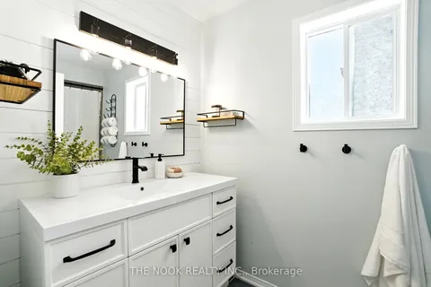 1346 Coldstream Drive, ON L1K 0B5