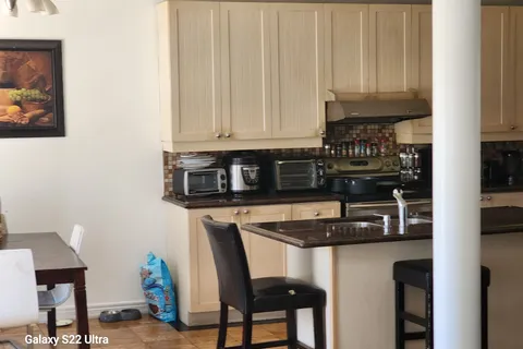 5 Cantwell Crescent, ON L1Z 2X4