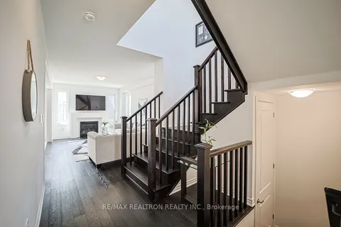 1859 Weeping Willow Lane, ON L1X 0K6