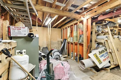 174 Mary Street, ON L1G 5C2