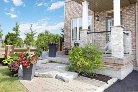 43 Robert Attersley Drive, ON L1R 0B6
