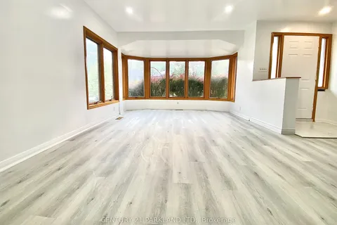 9 Brooklawn Avenue, ON M1M 2P3