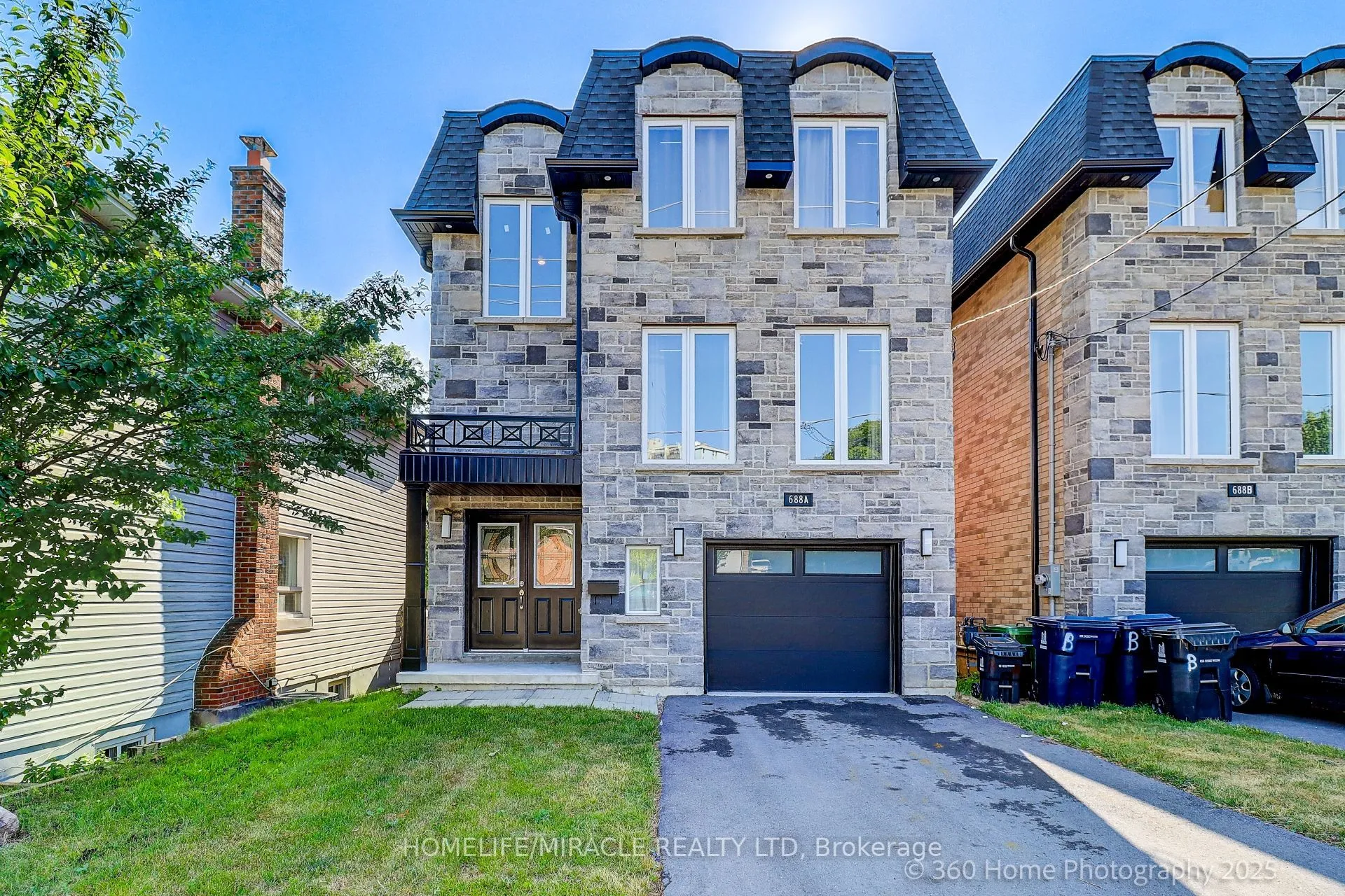 688A Midland Avenue, ON M1K 4C6