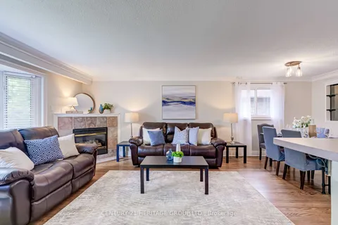 17 Cowling Crescent, ON L1S 2Z6