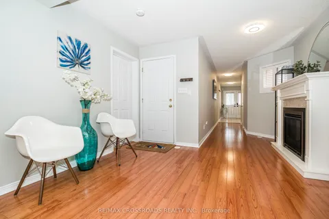 11 Pilkington Drive, ON M1L 0B7
