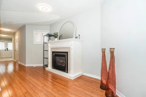 11 Pilkington Drive, ON M1L 0B7