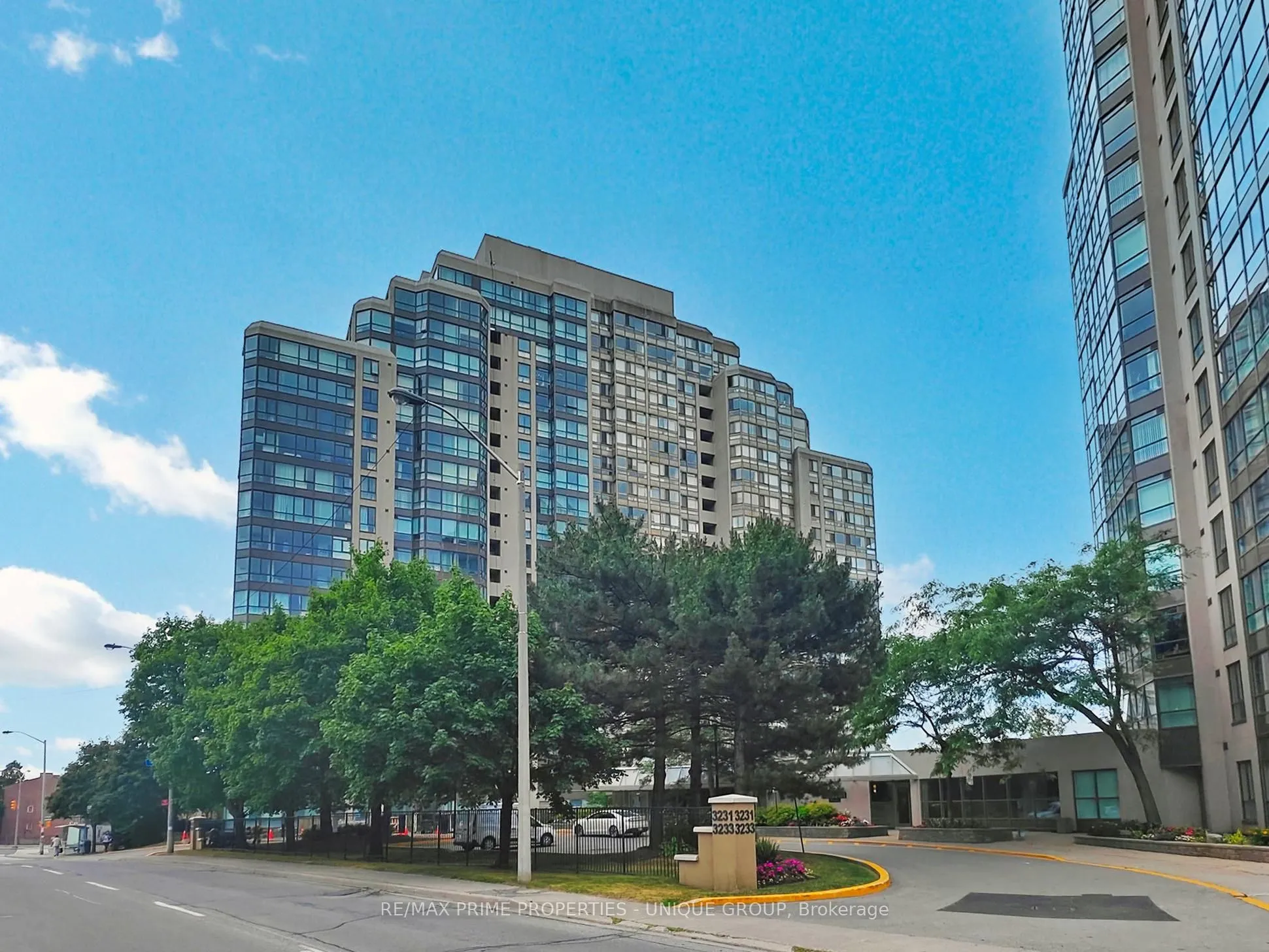 3233 Eglinton Avenue, ON M1J 3N6