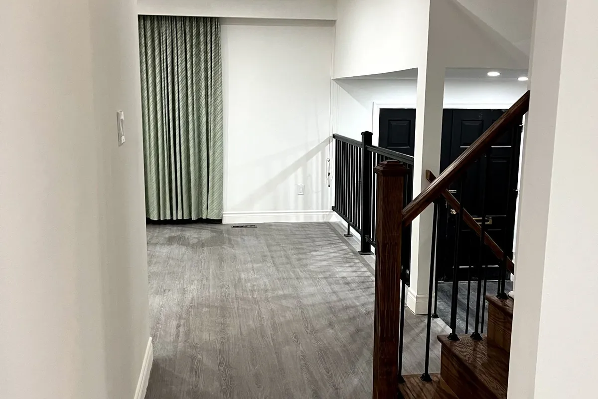 50 Oakdale Drive, ON L1H 6X1