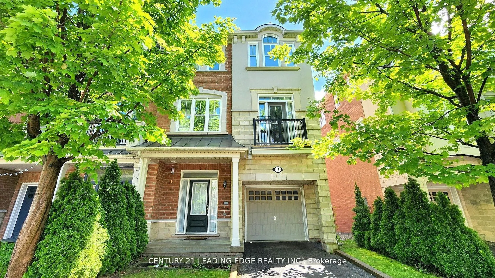 15 Yates Avenue, ON M1L 0C7