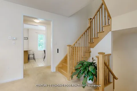 15 Yates Avenue, ON M1L 0C7