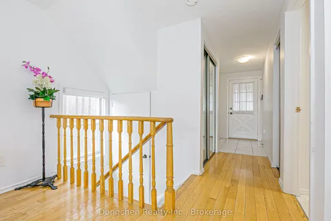 94 Mossbrook Crescent, ON M1W 2W9