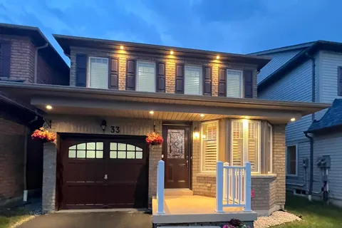 33 Donlevy Crescent, ON L1R 0B9
