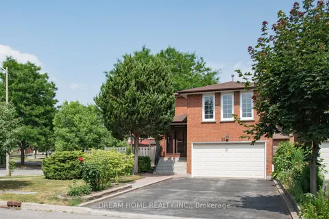 33 Lansbury Drive, ON M1V 3J2