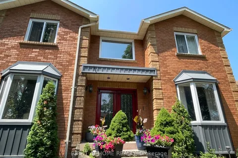 1689 Major Oaks Road, ON L1X 1X1