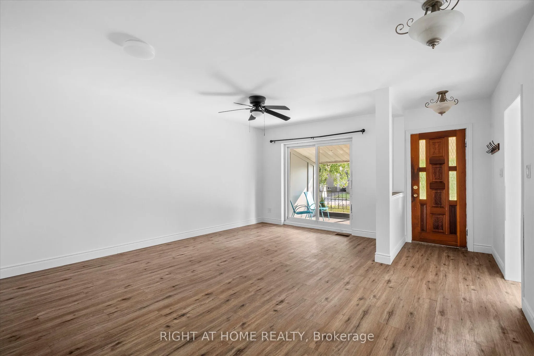 7 Tulloch Drive, ON L1S 2S3