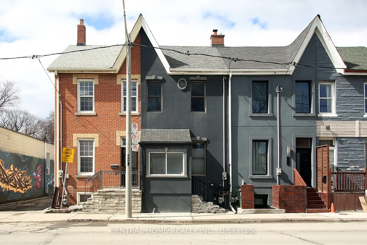 106 Carlaw Avenue, ON M4M 2R7