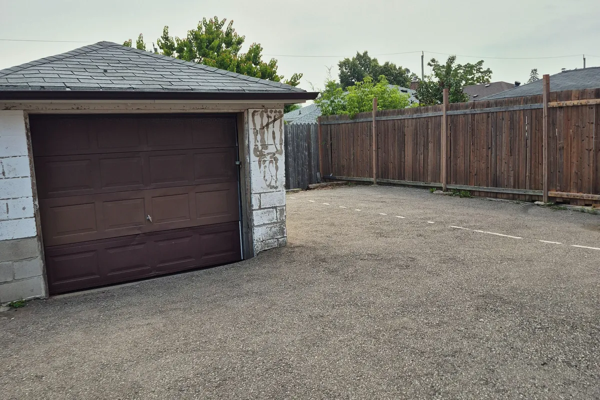 559A Birchmount Road, ON M1K 1P8