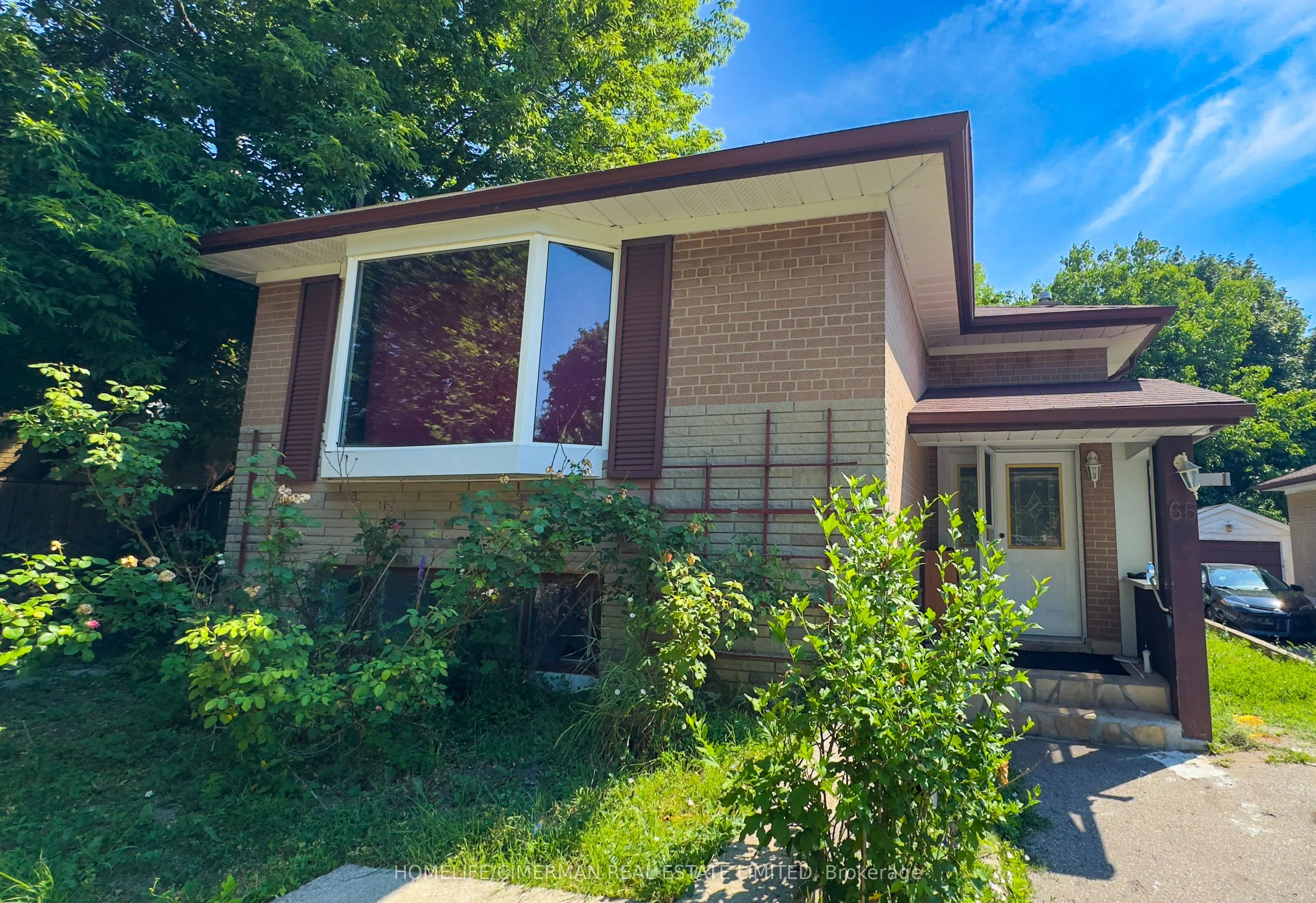 65 Sharbot Avenue, ON M1H 1Z2