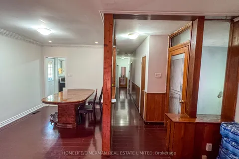 65 Sharbot Avenue, ON M1H 1Z2