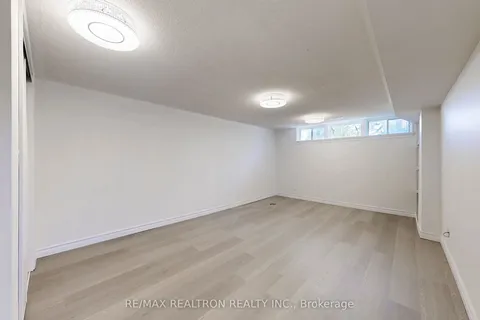 1356 Tatra Drive, ON L1W 1K6