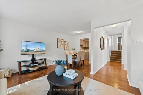 425 Lesabre Street, ON L1K 1E3